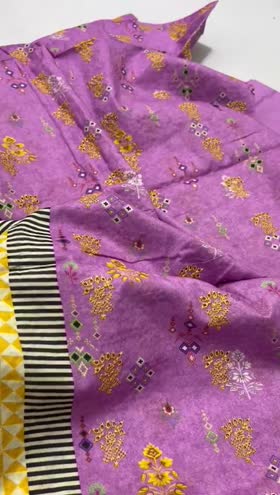 Rs 2800 lawn chicken Kari Emb 2pc