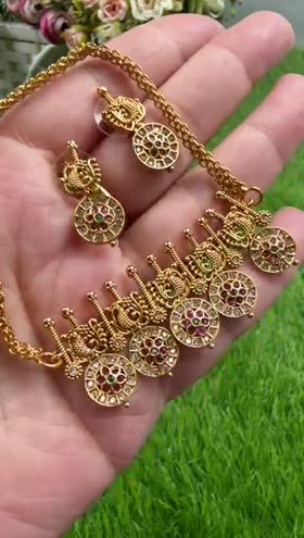 Rs 2950 Choker Set