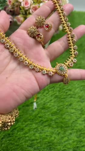 Rs 3500 Necklace Set