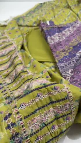 Rs 4500 Sapphire Lawn Print Emb 3pc
