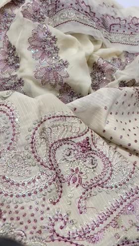 Rs 5995 Daria Emb 3pc Emb duppata ( DL 15)