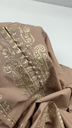 Rs 6000 Sahiba Stitched Emb 3pc ~ [Chest 22] [Length 41] LARGE