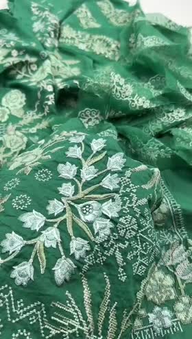 Rs 9800 Sobia Nazir Luxury Lawn Emb 3pc [8B] [Retail 18550]