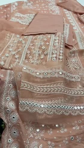 Rs 9800 Sobia Nazir Luxury Lawn Emb 3pc [9B] [Retail 18550]